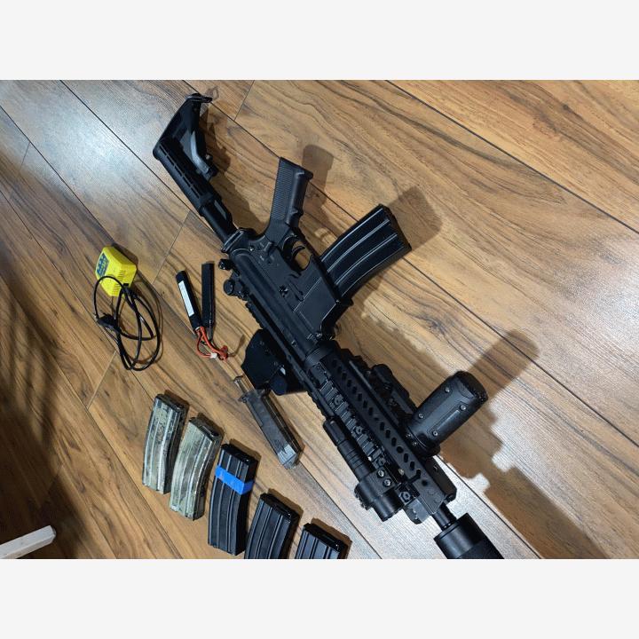 Sähkökäyttöinen m4
