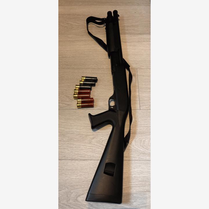 CYMA AKS-74U ja varusteet. UUSI AKKU