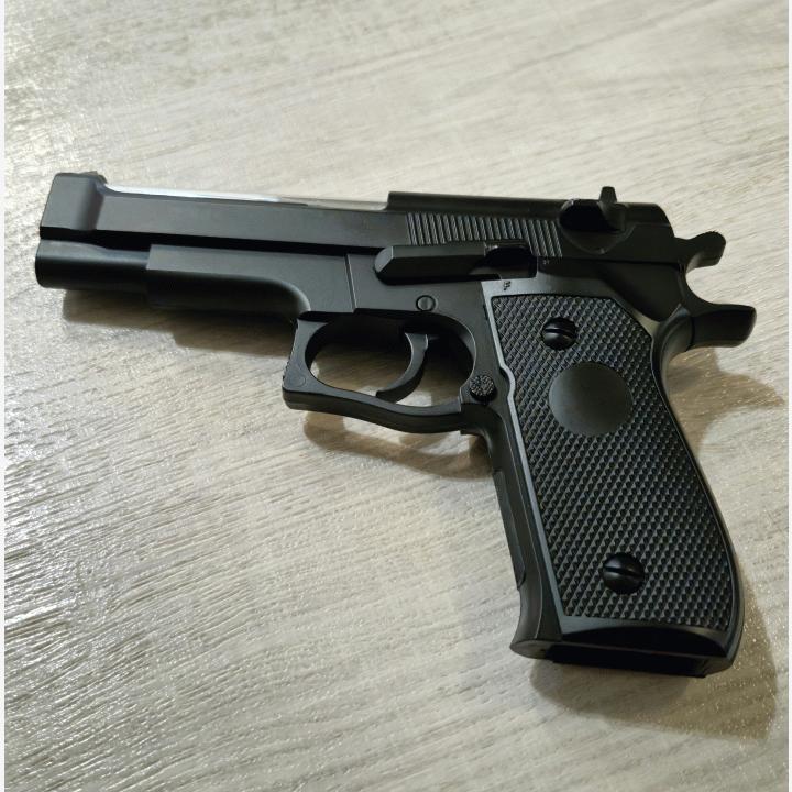 Myydään M22 spring pistol