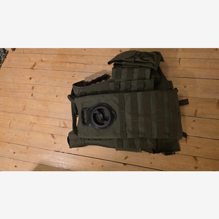 MFH Tactical MOLLE Ranger Liivi Oliivin Vihreä