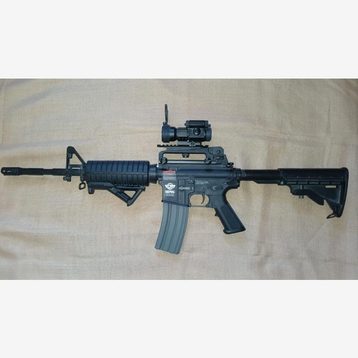 G&G CM16 M4A1 Carbine ja lisäosat