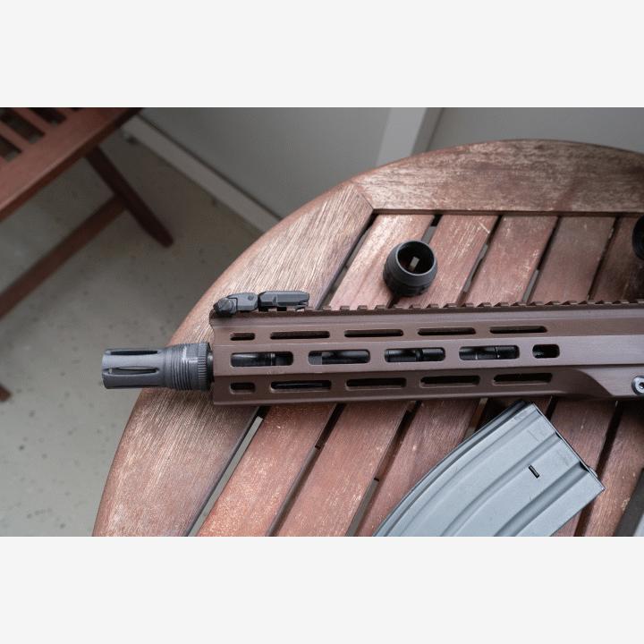"Sakon" AK24