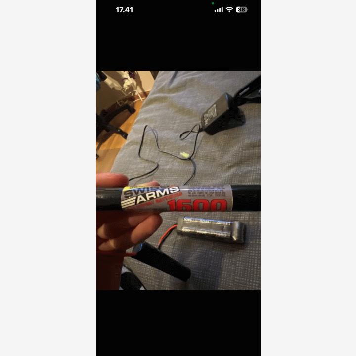 G&G kivääri ja lisätavaroita