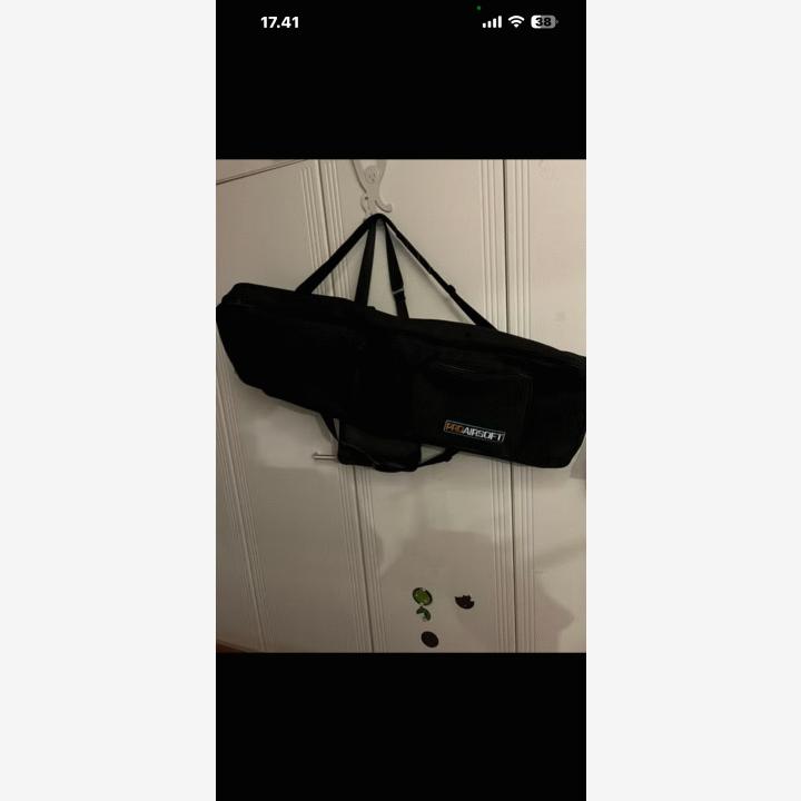 G&G kivääri ja lisätavaroita