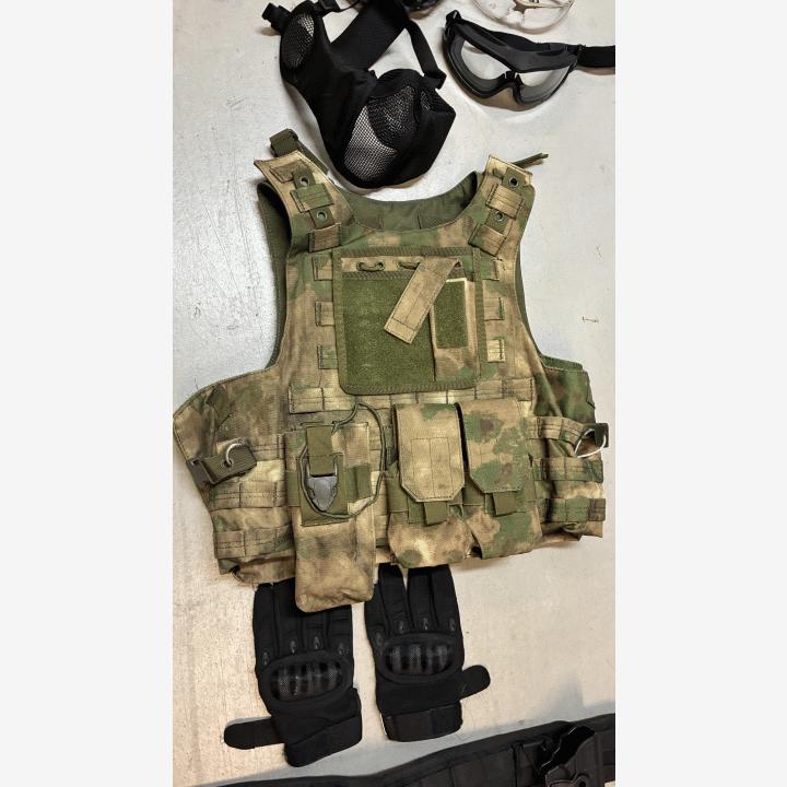 Airsoft CQB setti + M4 sähk.