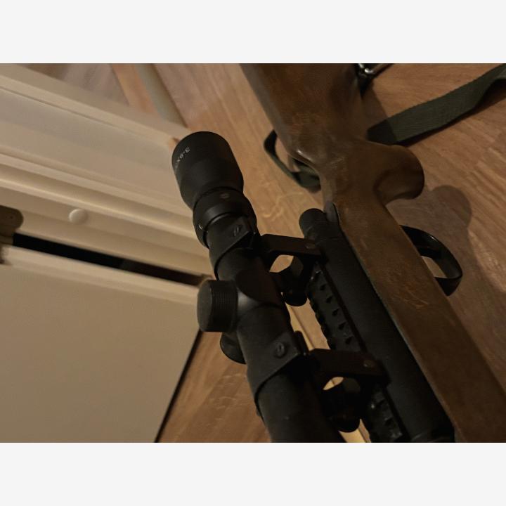 Airsoft snipu
