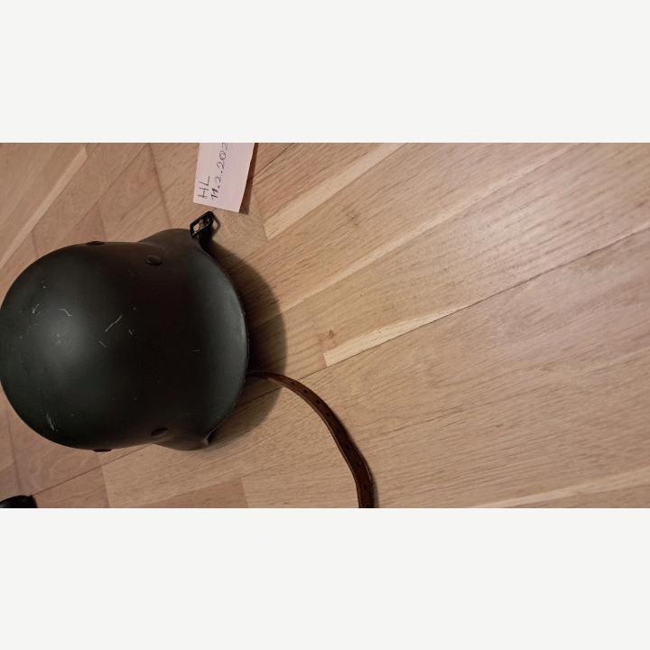 Saksan M40 WW2 kypärä aito.