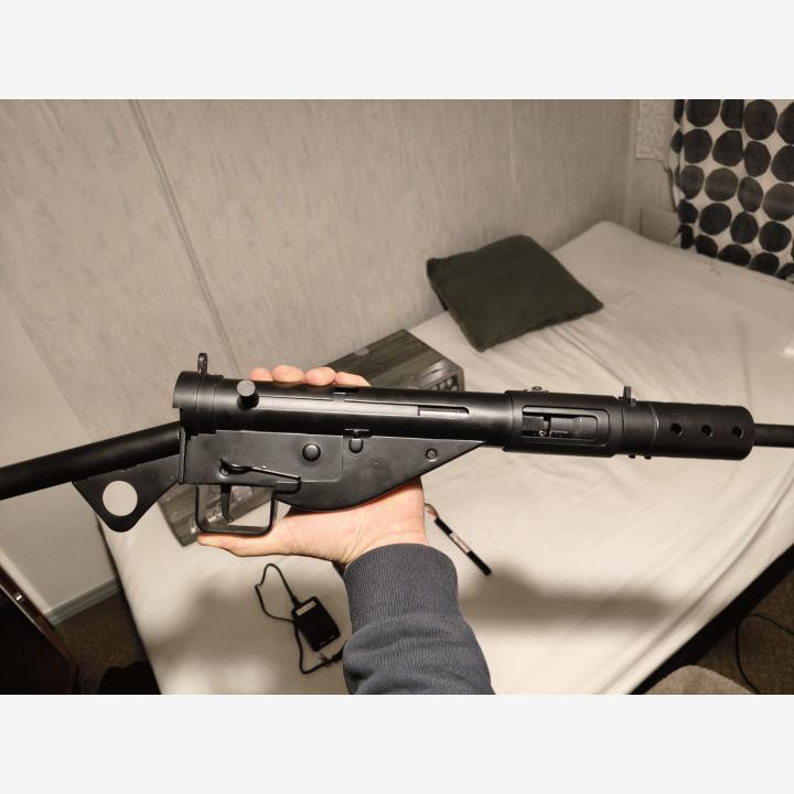 AGM 058 Sten