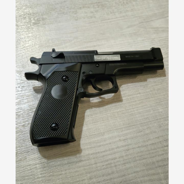 Myydään M22 spring pistol