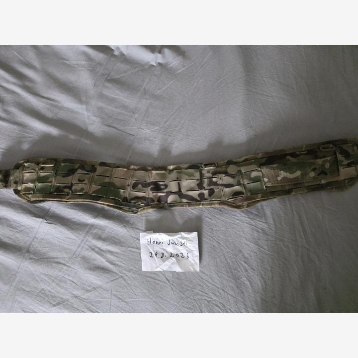 Multicam varusteita