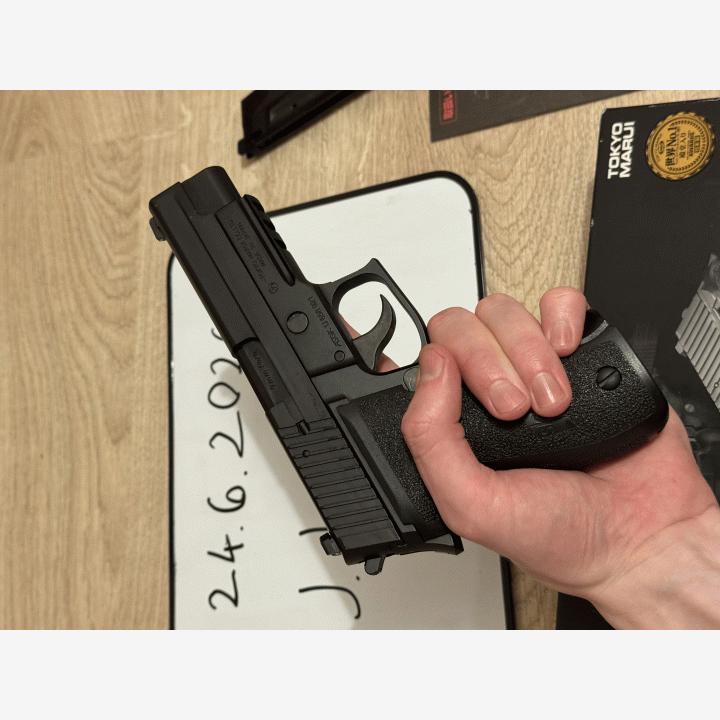 Tokyo marui p226r gbb