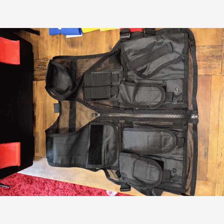 Myydään erilaisia airsoft varusteita