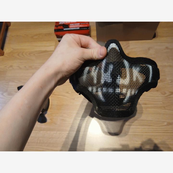 Varusteita