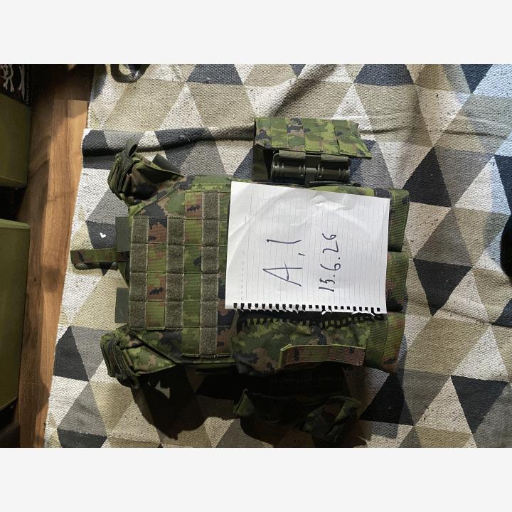 M05 plate carrier