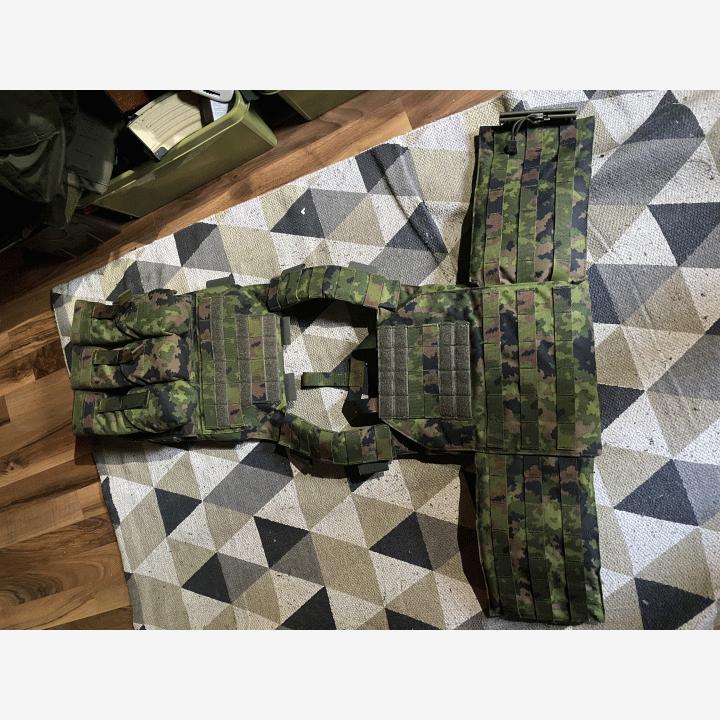 M05 plate carrier ja high cut