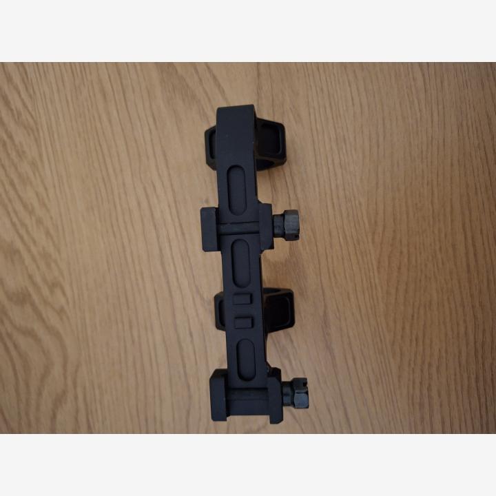Kiinakopio Geissele 1.93 30mm tähtäinjalka