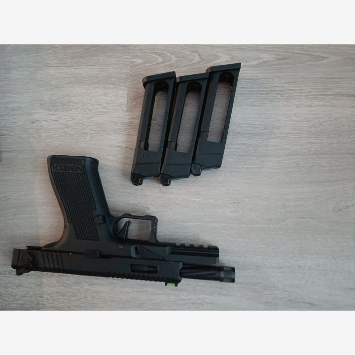 2x AR15 1x Glock