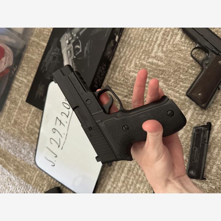 Marui gbb pistooleita & safariland kotelo
