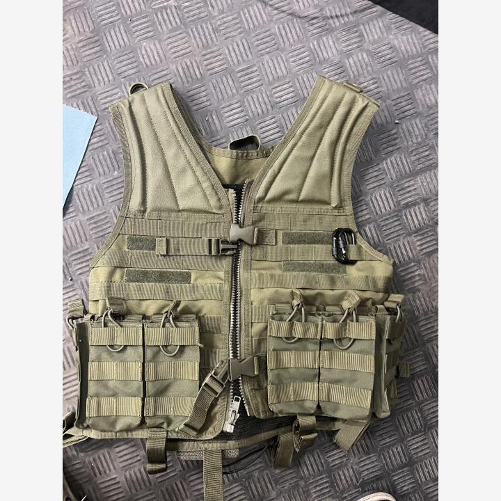 Tippman M4 ja tarvikkeet