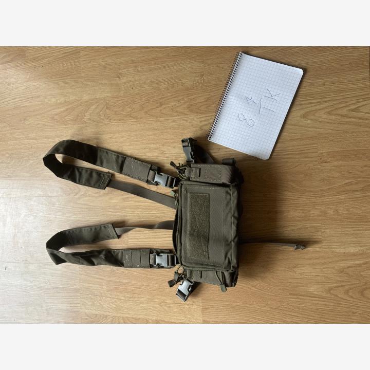 Chest rig