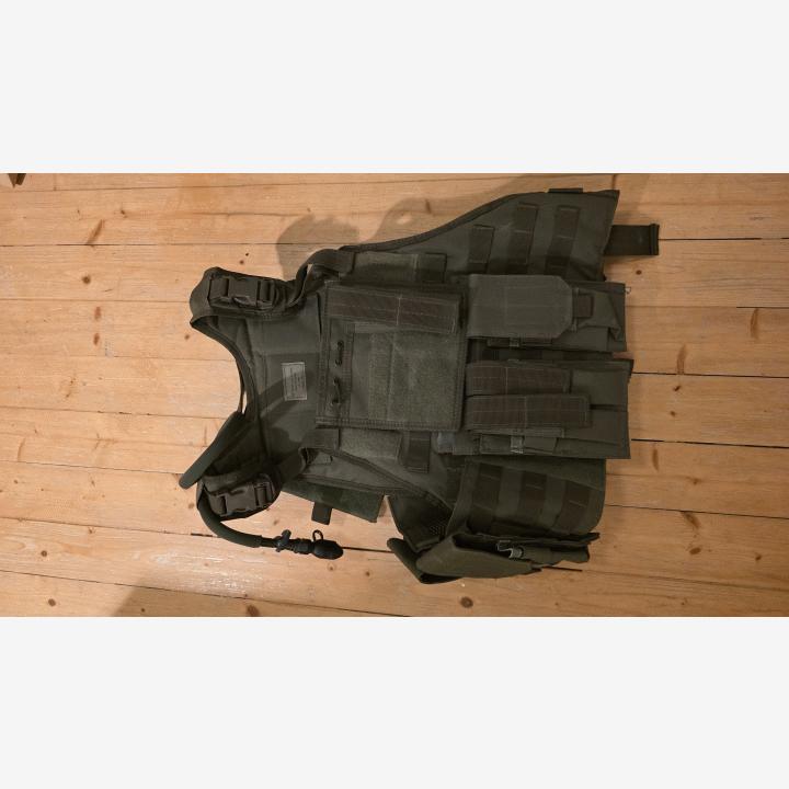 MFH Tactical MOLLE Ranger Liivi Oliivin Vihreä