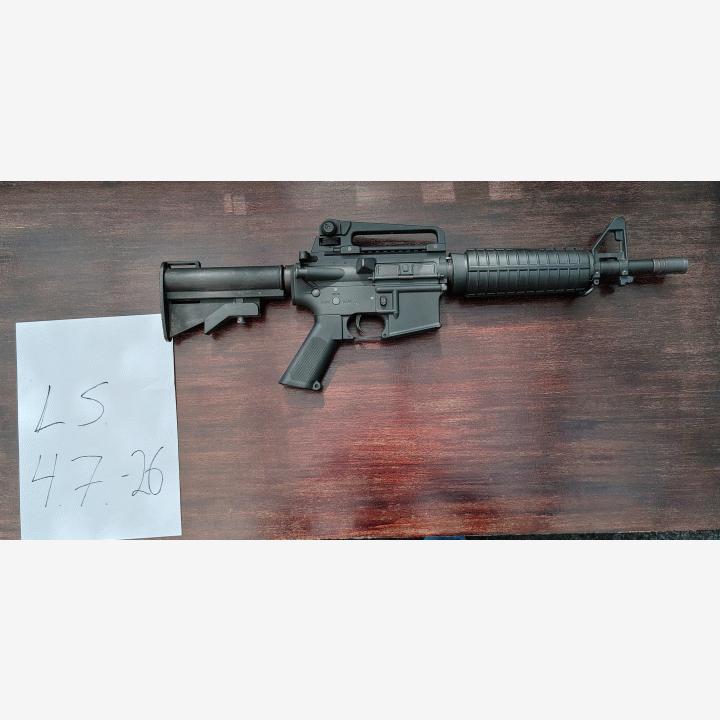 M933