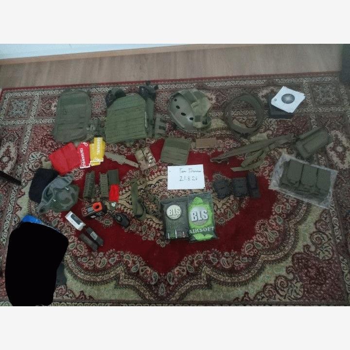 Laatikko airsoft-tavaraa, kaikki myyntiin! Evergladea jne.