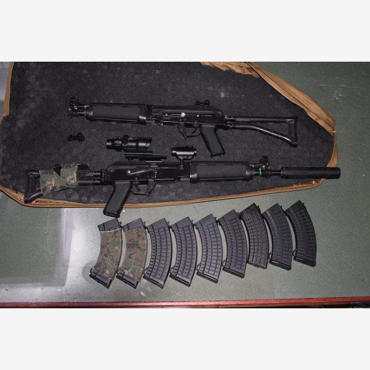 VAIHTO? 2 kpl G&G GK99