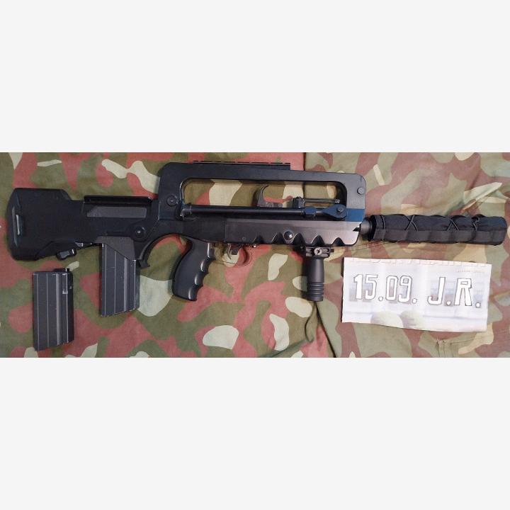Marui FAMAS F1
