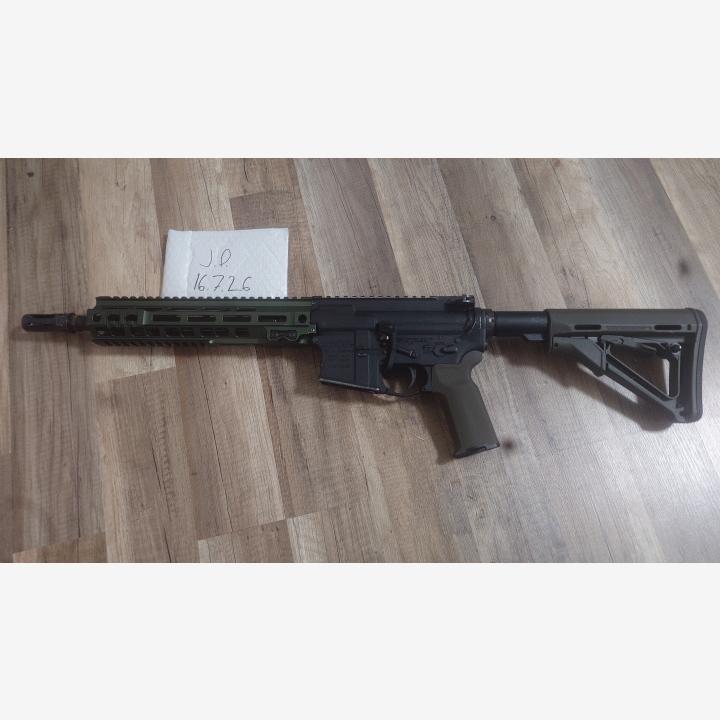VFC V3 FBI HRT M4