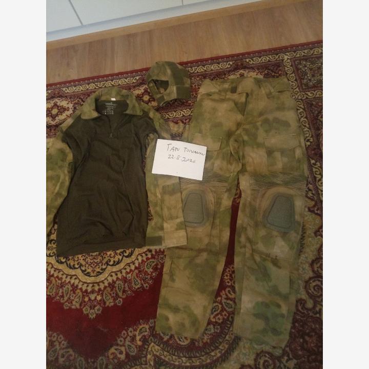 Invader Gear Everglade -setti (S-koko)