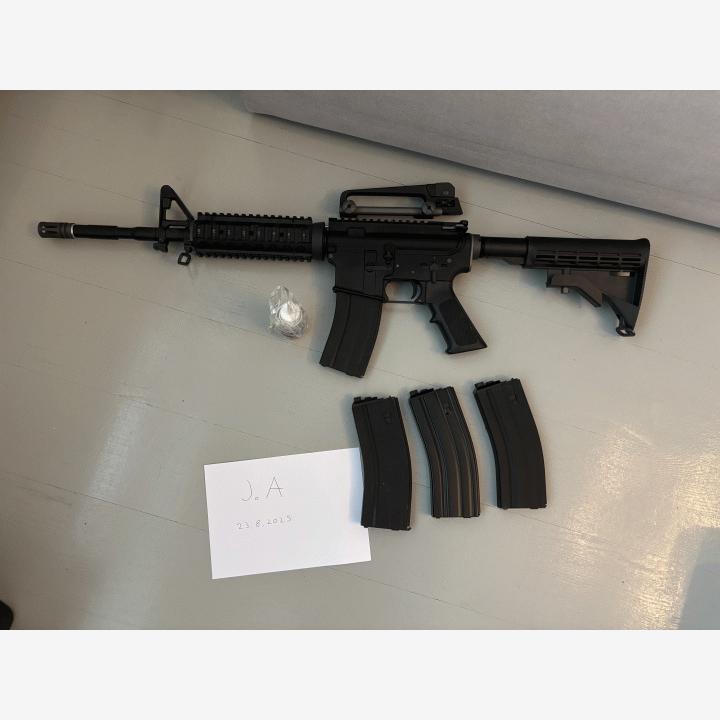 WE M4 RIS GBB full metal, blowback