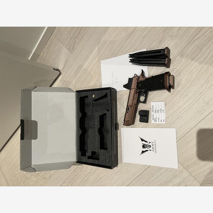 R615-1 TTI Sand Viper (upgraded version) [JAG Arms] - gbb kaasupistooli, lippaat ja rmr red dot