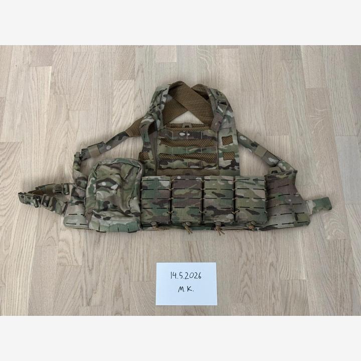 DA Typhoon Multicam -taisteluliivi