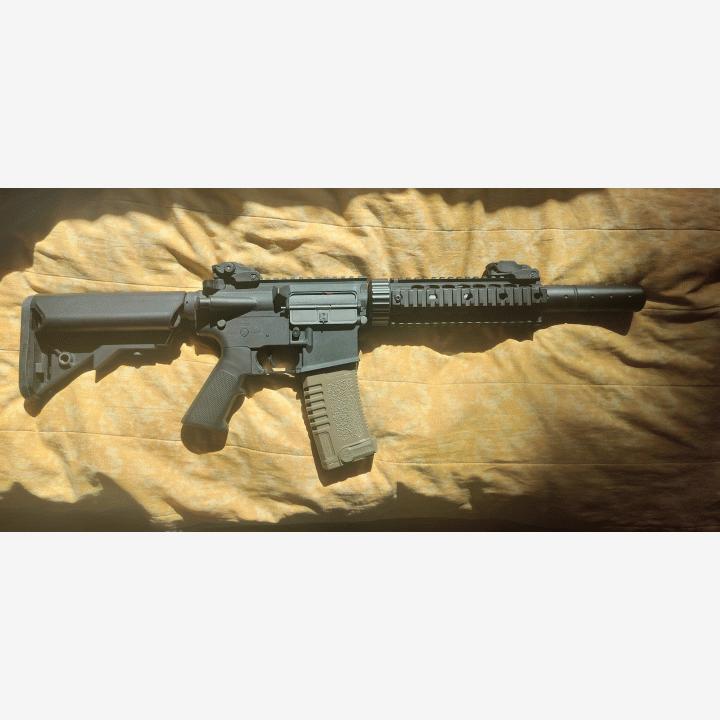 Cybergun M4 silent ops