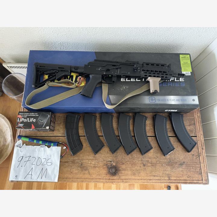 Cyma CM076A