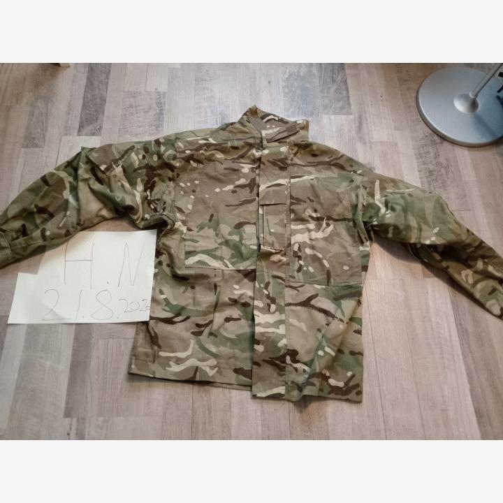 Multicamo takki ja housut