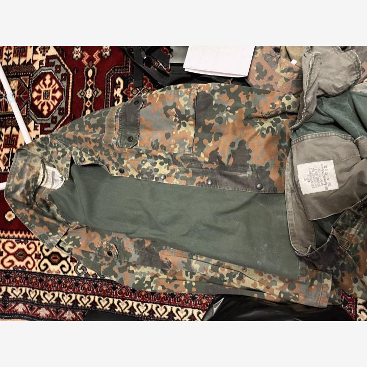 Airsoft Flecktarn puku ja chestrig