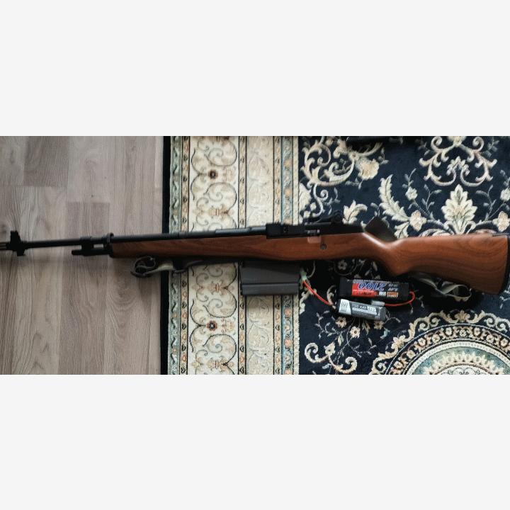 M-14 +AR15 ja thetan optiikkaa