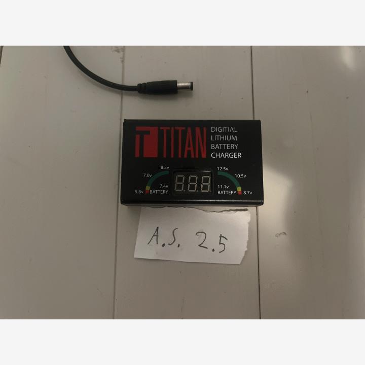 Titan Power älylaturi