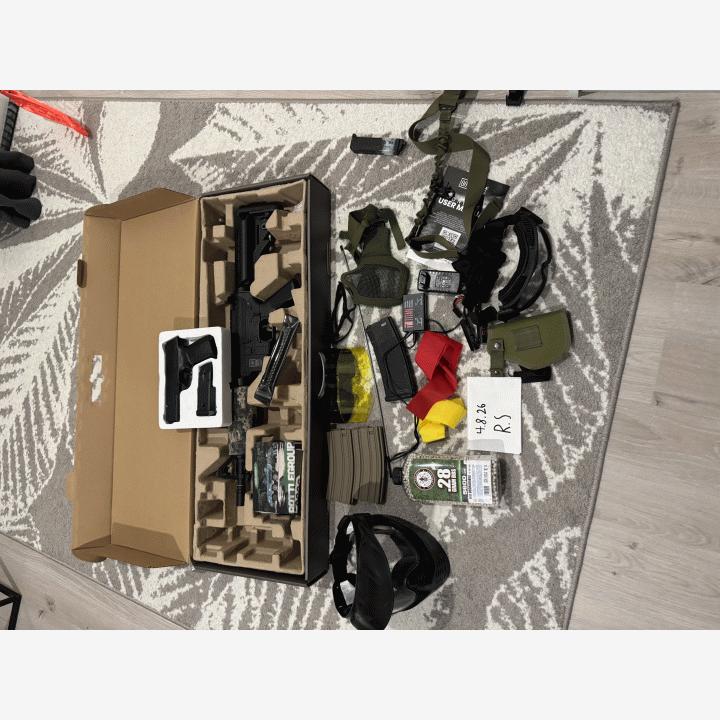 Airsoft ase varusteineen