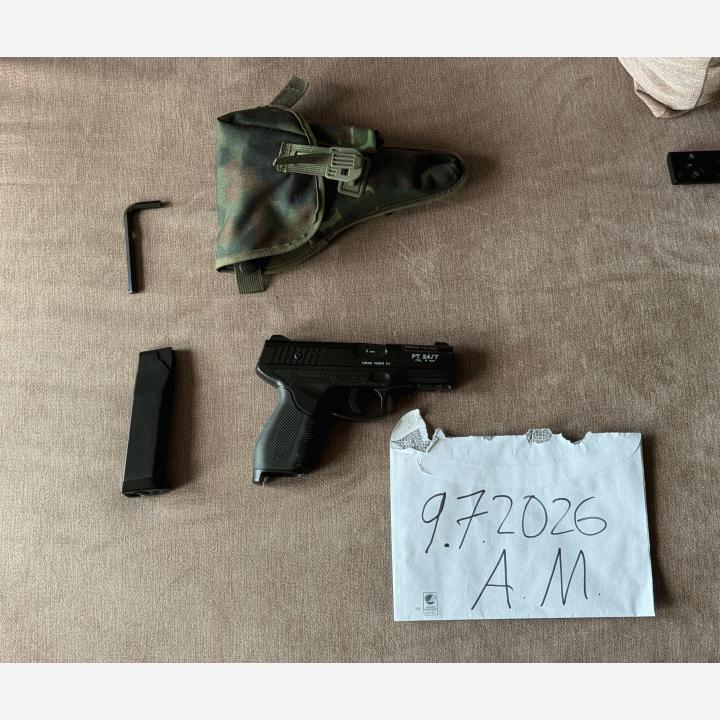 Taurus PT24/7 co2