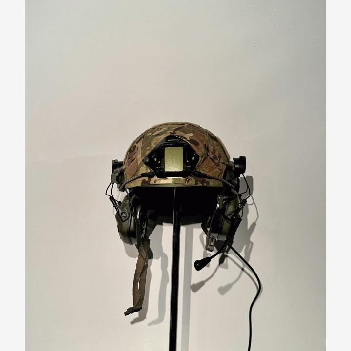 Earmor M32H Plus aktiivikuulosuojaimet, ARC kiskoon - Foliage Green + kypärä