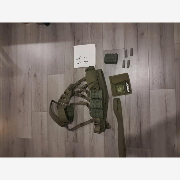 Valjaat ja taisteluvyö + lipastaskut yms.