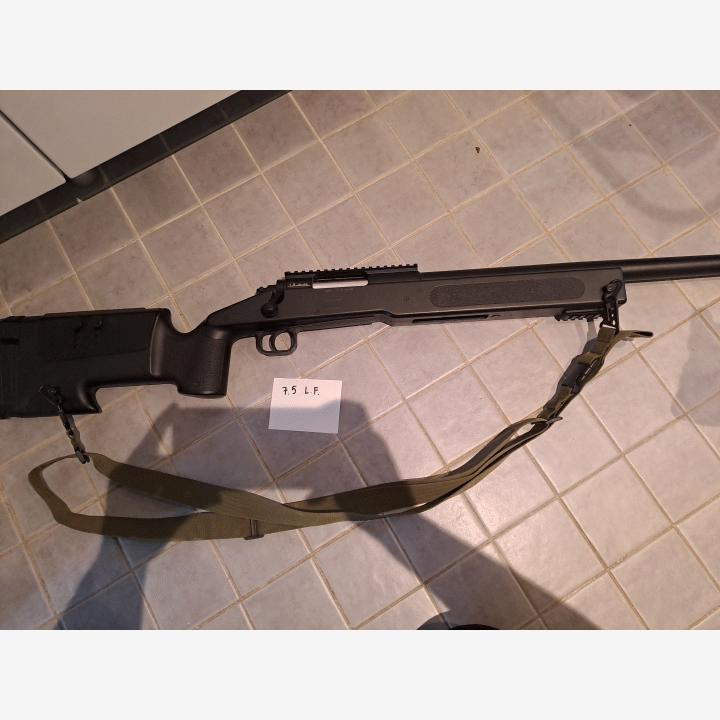 ASG McMillan M40A3 jousitoiminen kivääri