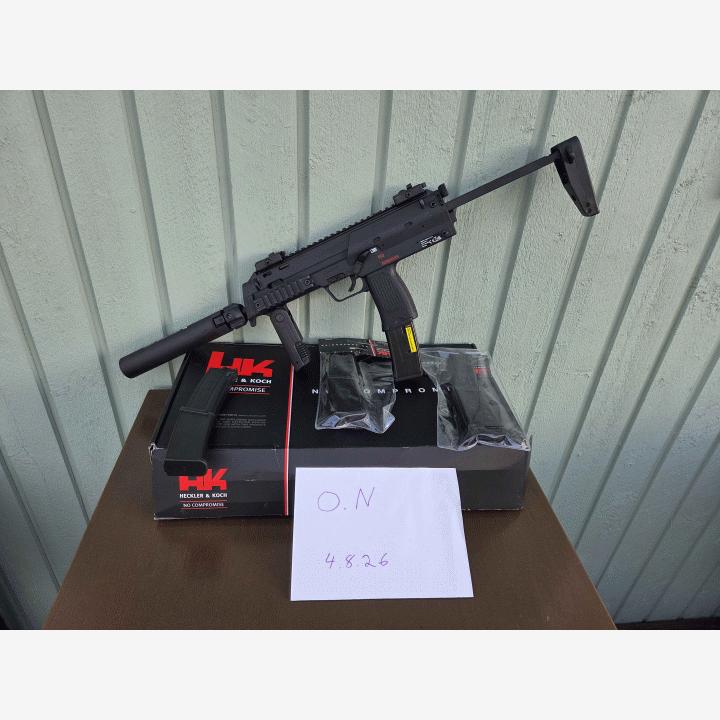 (Lähes käyttämätön) Umarex Heckler & Koch MP7 A1 Gen2 AEG