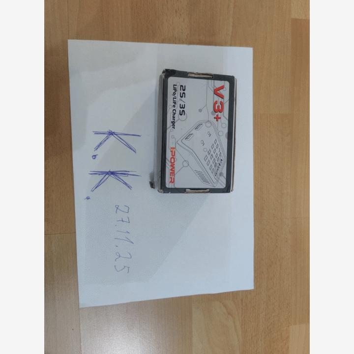 V3+ 2S/3S LiPO/LiFe laturi