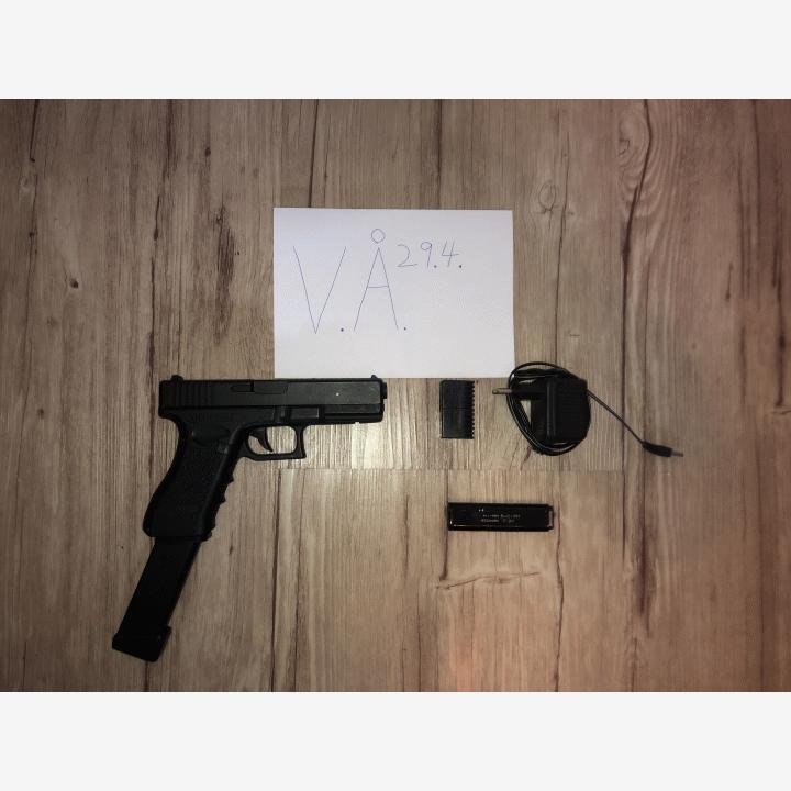 Cyma Glock G18C pistooli