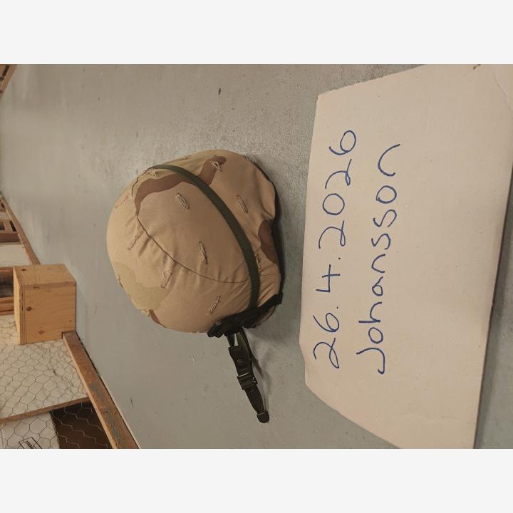 Aito PASGT-kypärä + 3-col päällinen ja NVG-mount