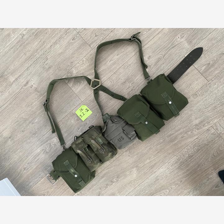 Ruotsin 304 valjaat taskuilla